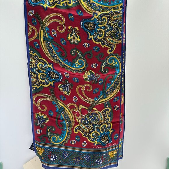 Oscar de la Renta Paisley Scarf NWT - Picture 10 of 10